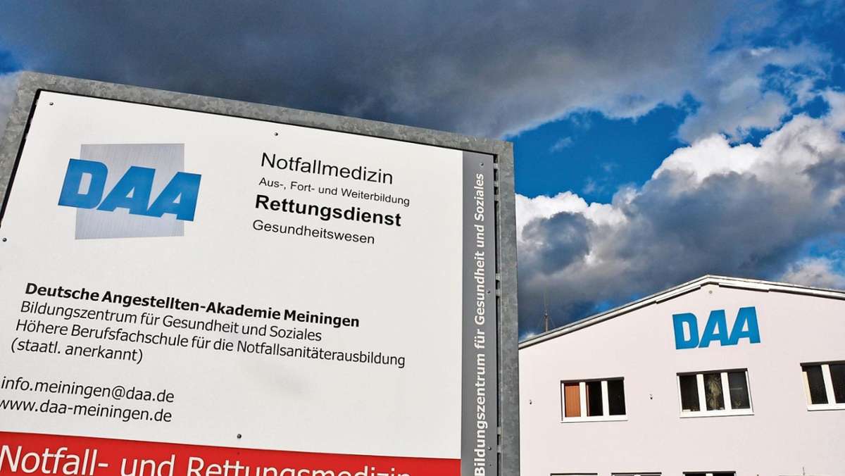 Meiningen: Rettungskräfte-Schule: Rotes Kreuz kritisiert Vorgehen
