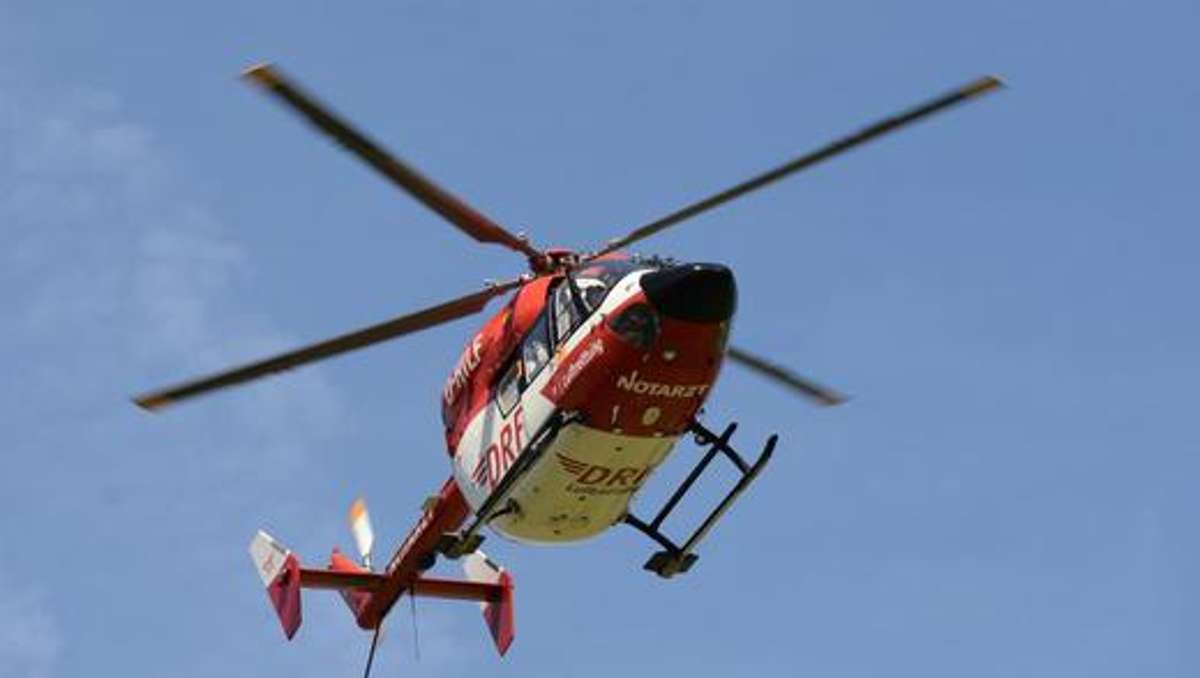 Thüringen: Hubschraubereinsatz: Mann verbrüht sich beim Baden