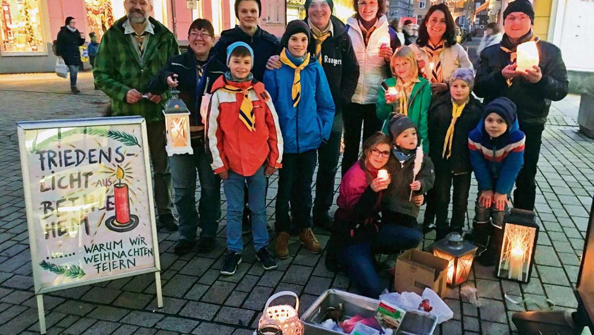 Meiningen: Ranger verteilen Licht von Bethlehem