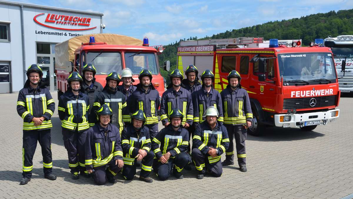 Ellenbogen: Kleines Segel-Fest: Spielturm und Feuerwehrfahrzeug
