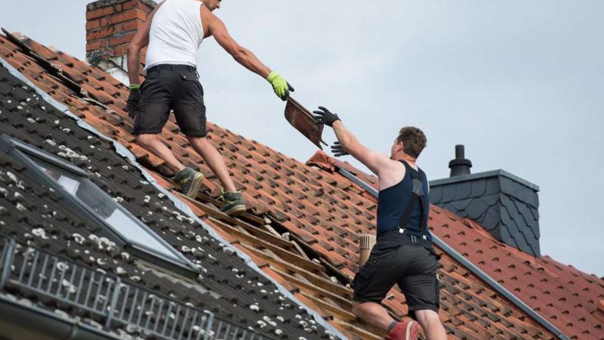 Erfurt: Falsche Dachreparatur: Betrüger ergaunern Schmuck und Bargeld