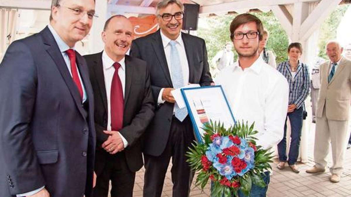 Ilmenau: TLM-Förderpreis geht an Ilmenauer Student