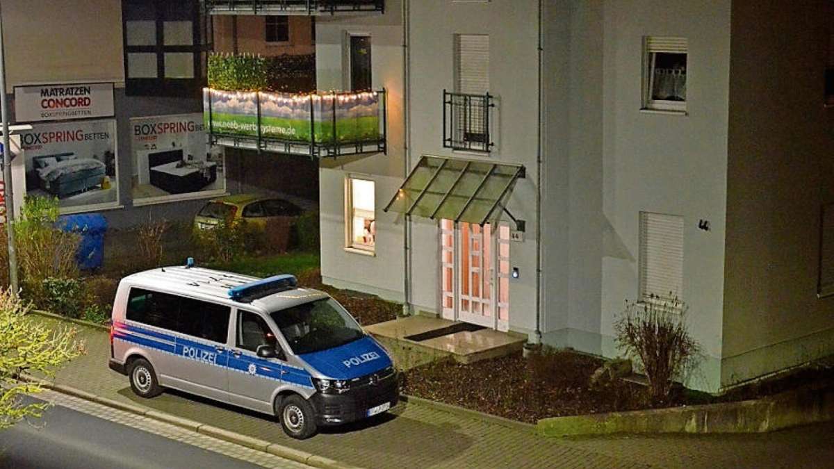 Meiningen: Polizeihund erschnüffelt Drogen: Wohnung in Meiningen durchsucht