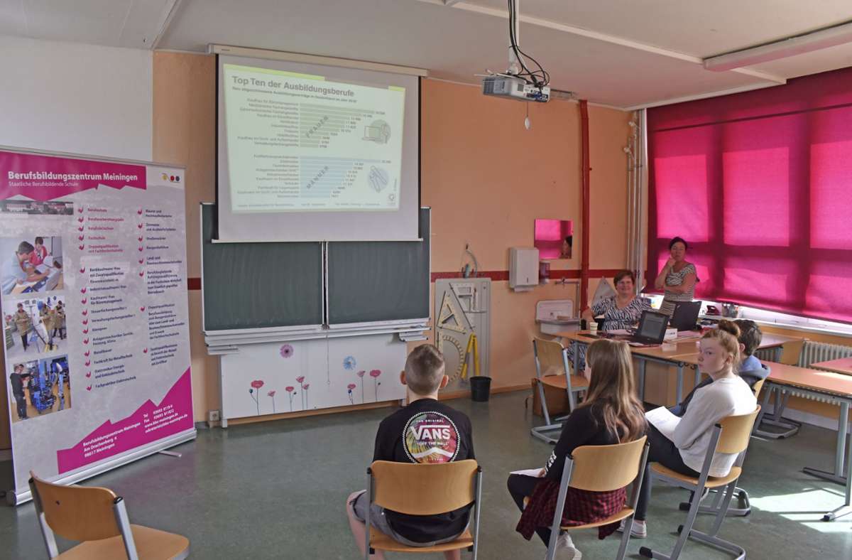 Das Berufsbildungszentrum Meiningen stellte unter anderem die Top Ten der Ausbildungsberufe vor.