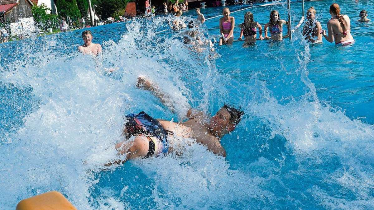 Benshausen: Rekordverdächtig: 15 000 Badegäste in Benshausen