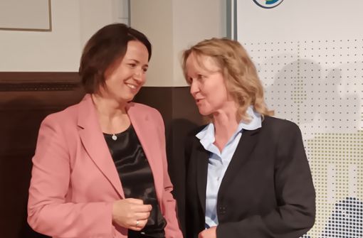Anja Siegesmund im Gespräch mit Bundesumweltministerin Steffi Lemke. Foto: Eike Kellermann
