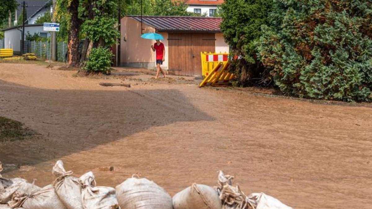 Thüringen: Unwetter verursacht Schlammlawine in Gumperda