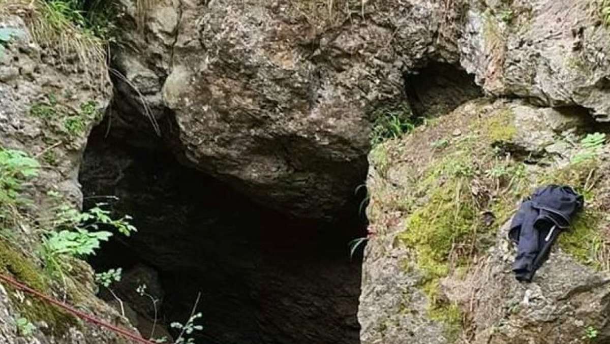 Bad Salzungen: Spektakuläre Rettung im Altensteiner Park: Frau wird in Höhle verschüttet