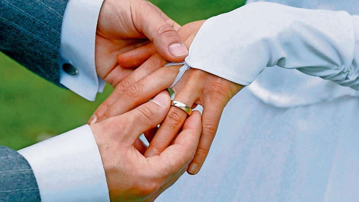 Thüringen: Schaltjahr und Standesamt: 34 Paare feiern «ersten» Hochzeitstag