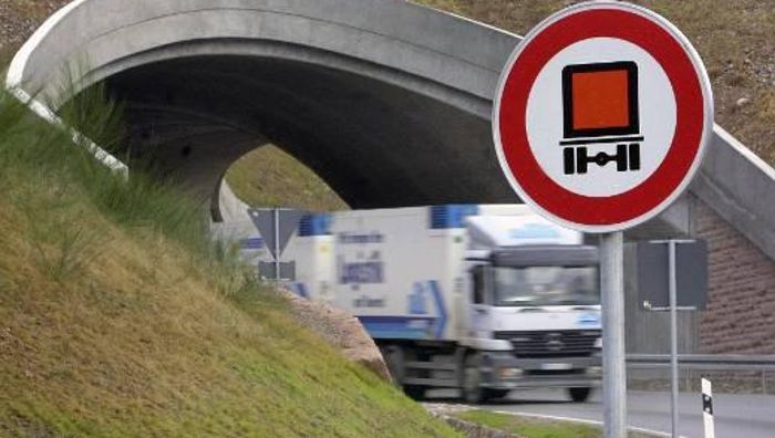 Minister: Keine Gefahrguttransporte durch Tunnelkette