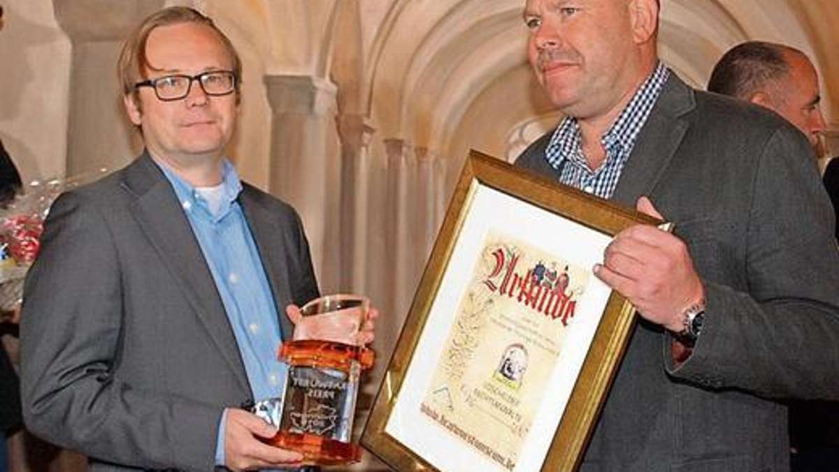 Ilmenau: Bratwurstpreis: Ein Kölner erhält den Urthüringer Preis