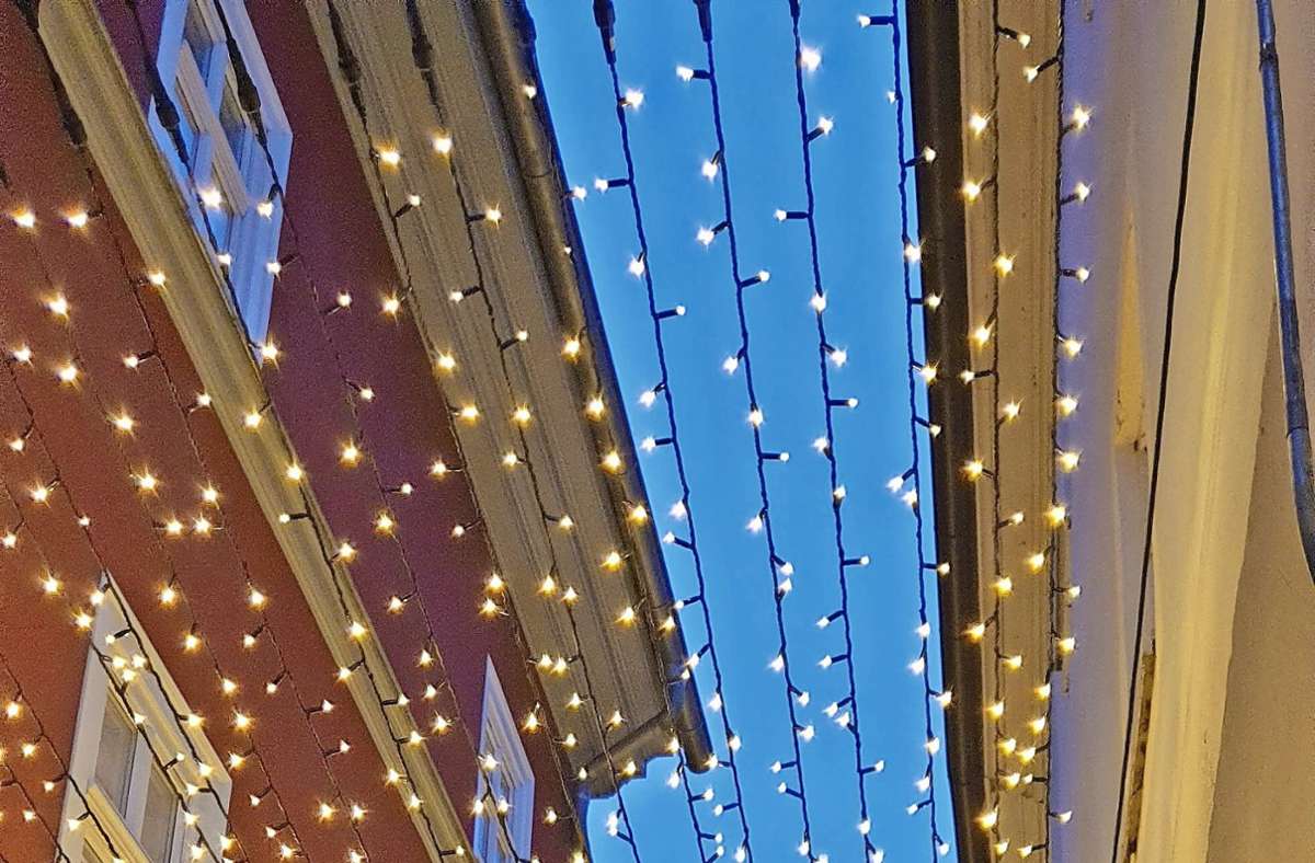 Die Meininger Innenstadt wird auch in diesem Jahr in der Adventszeit, zwar gedimmt, aber dennoch beleuchtet, sein. Foto: /Ralph W. Meyer