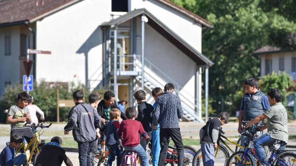 Scholz will weniger überweisen: Länderchefs vereint gegen Kürzungen bei Flüchtlingsgeldern