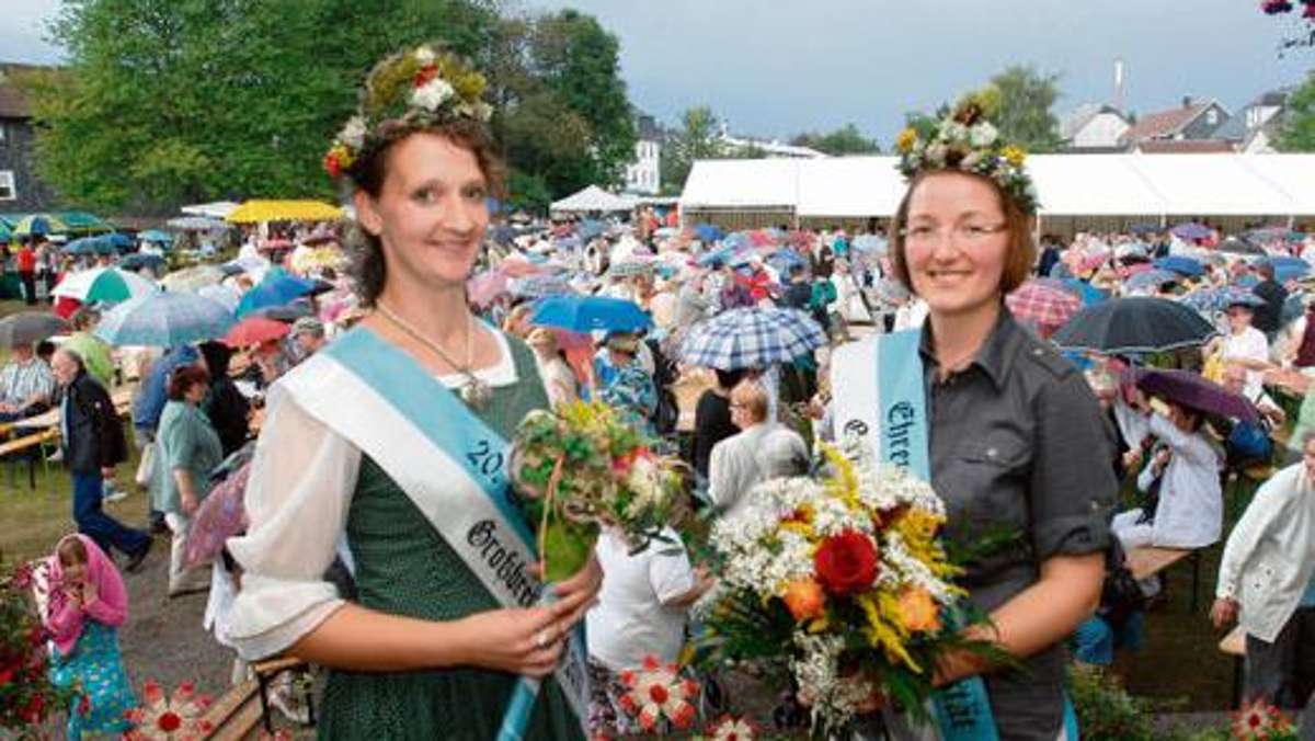 Thüringen: Kräuter-Fachfrau trägt Jubiläumskrone