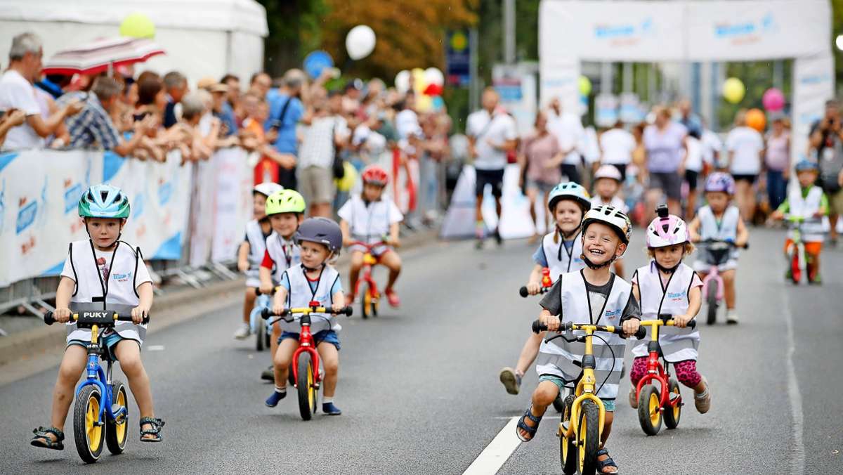 Deutschland Tour der Radprofis: Alles rollt – Profis, Tourenfahrer und auch die Kids
