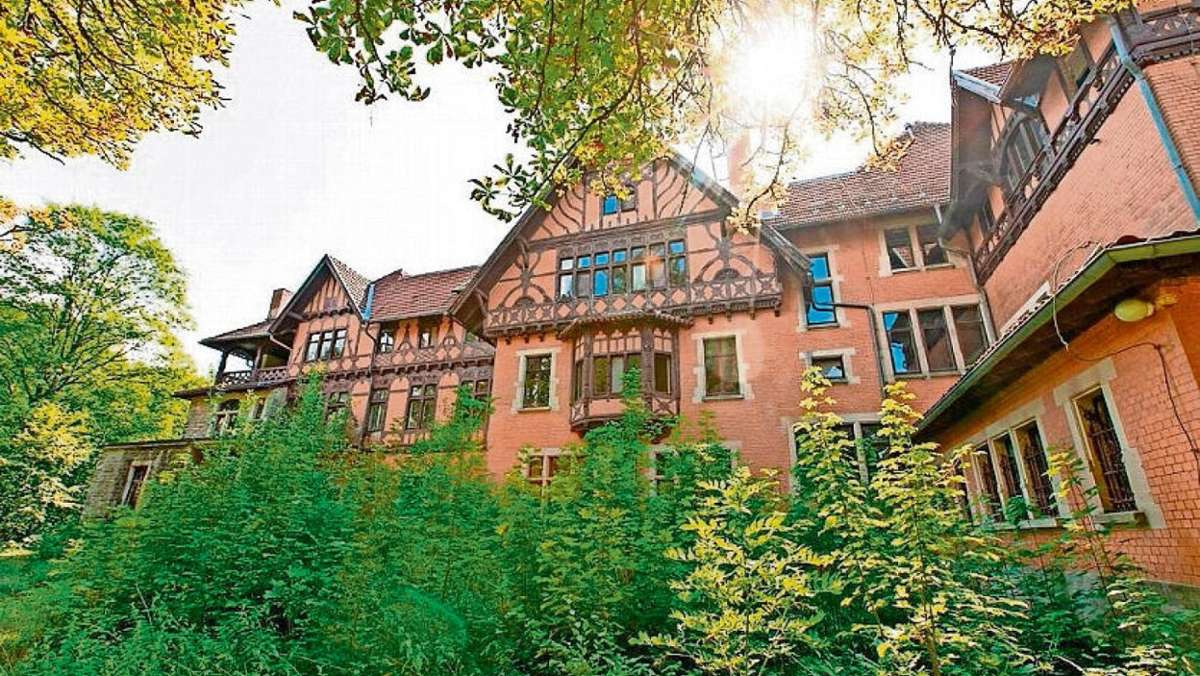 Hildburghausen: Schloss Bockstadt: Rechtsextremer meldet Interesse an