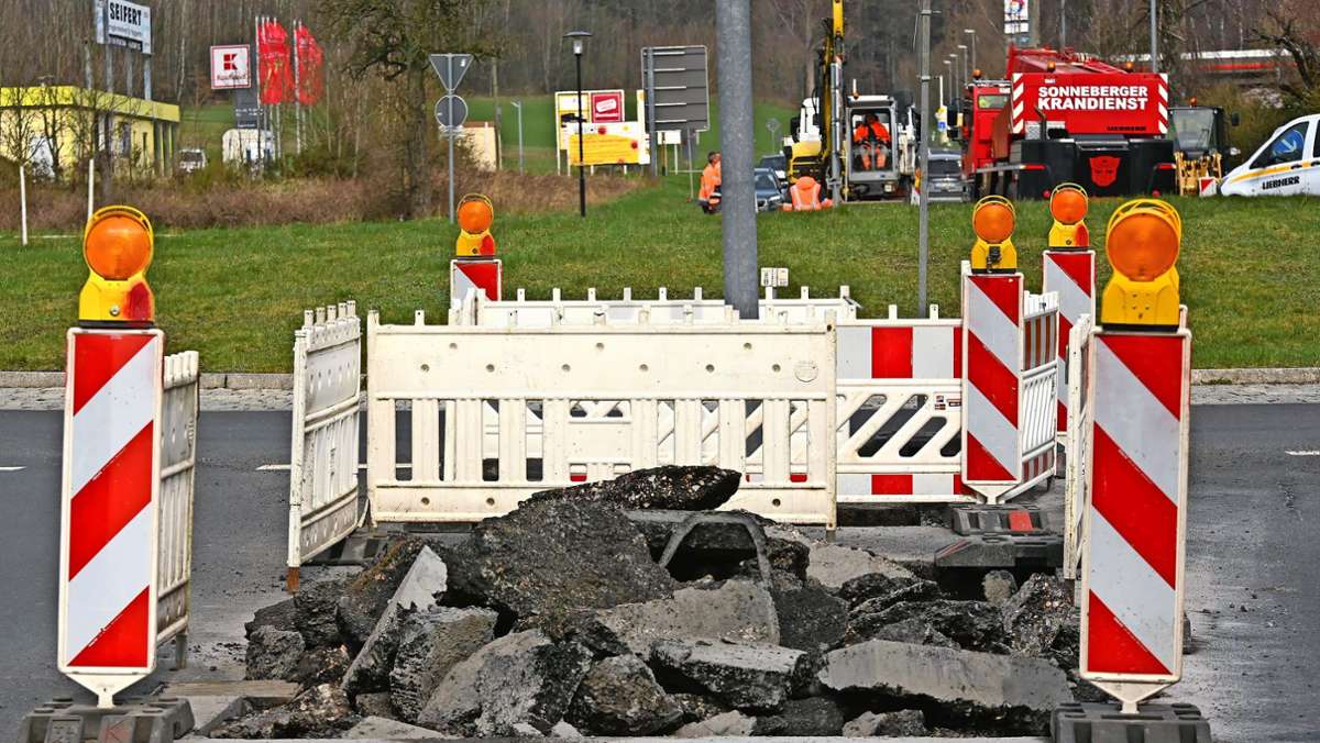 Straßenbau: Nach Sonneberg führt der Weg ab Montag  nur noch über Bayern