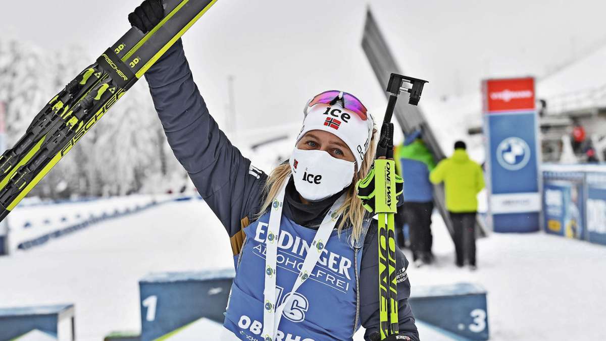Biathlon: Weltcup in Oberhof: Strahlefrau mit Maske