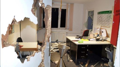 Das in der Augustnacht 2015 verwüstete Zimmer des Sicherheitsdienstes in der Suhler Flüchtlingsunterkunft. Foto: dpa
