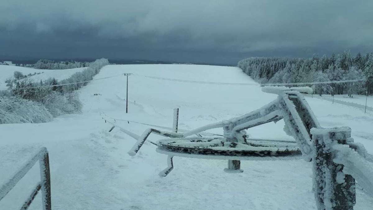 Ski, Skating und Snowtubing: Winterwetter lockt in die Rhön