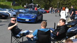 Teilnehmer aus Kalifornien : Corvette-Club-Pfingsttreffen in Suhl