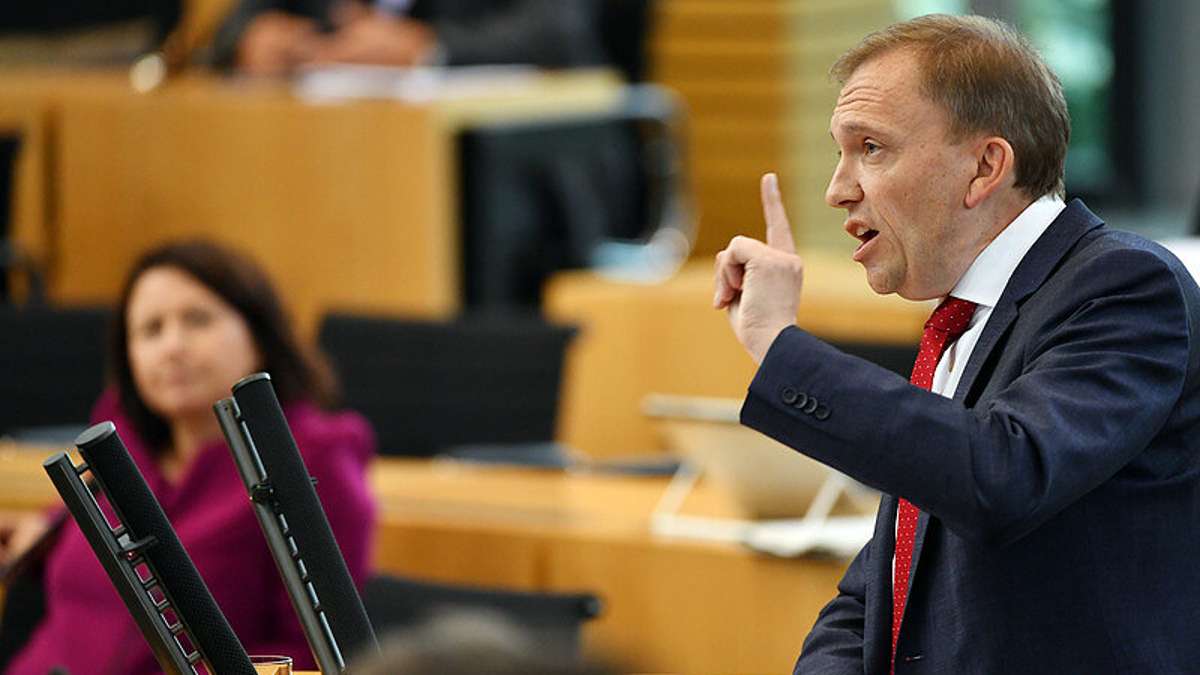 Thüringen: Thüringer SPD-Minister räumen ihre Büros