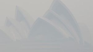 Brände in Australien wüten weiter - Sydney in dichtem Rauch
