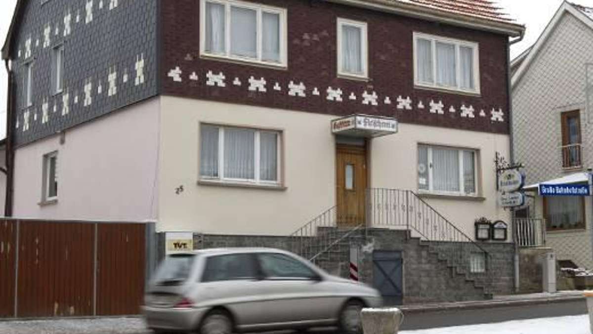 Thüringen: Behörden blamieren sich bei Hausverkauf an Rechte