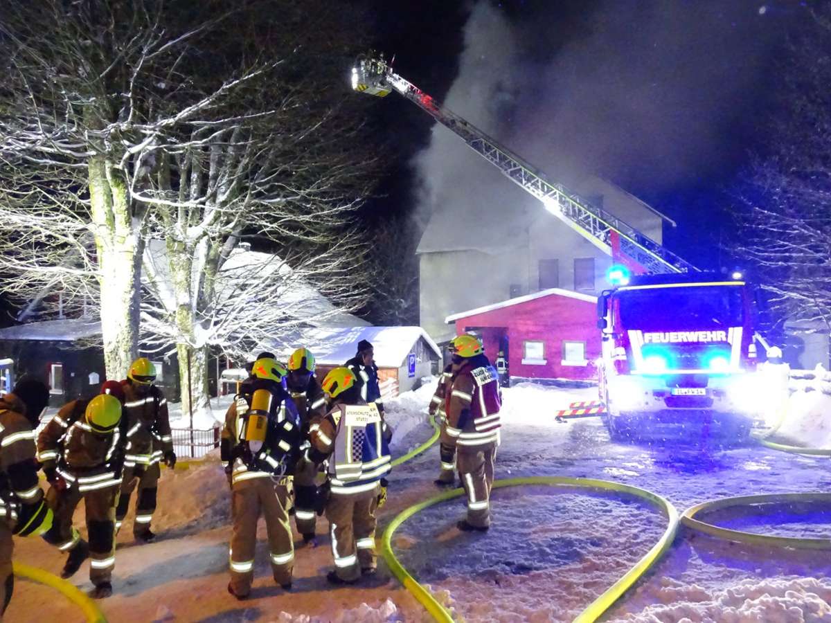 In Frauenwald hat in der Nacht zu Donnerstag ein Wohnhaus gebrannt.