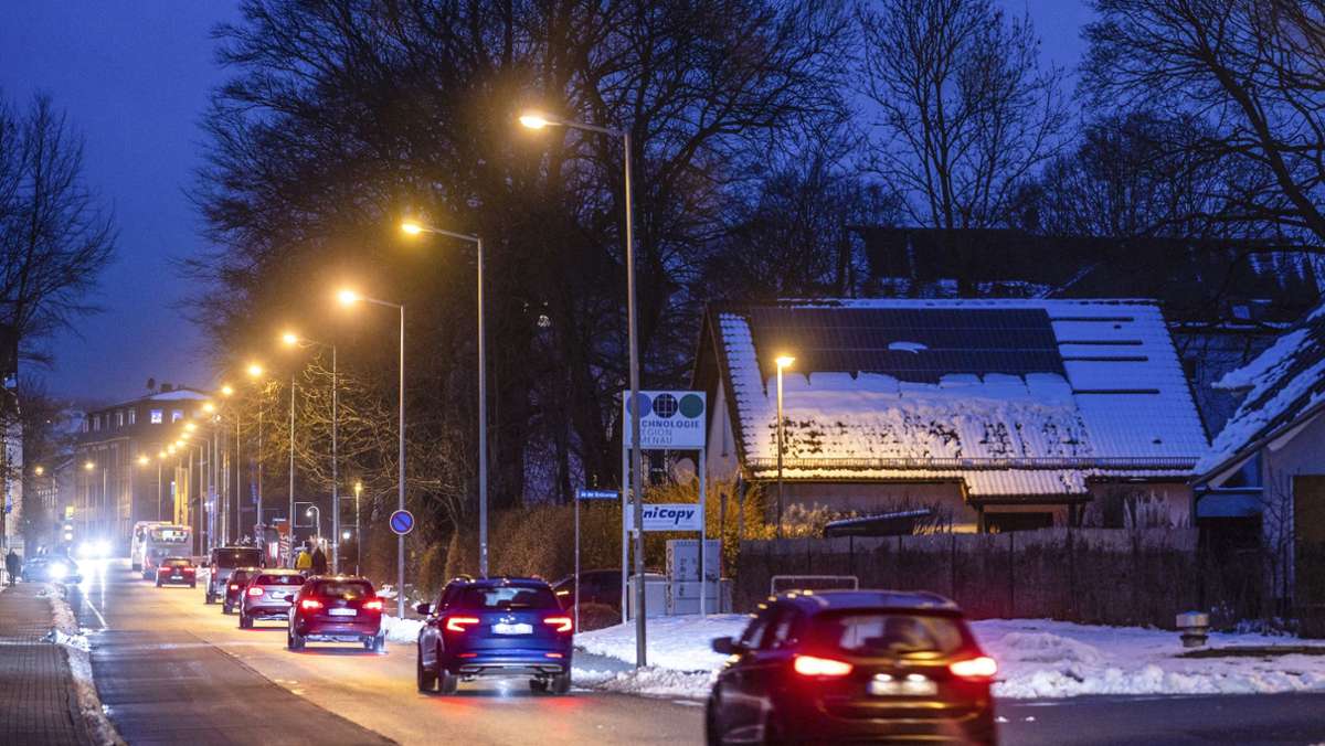 Von DDR-Lampen bis LED-Technik: 6000 Laternen machen die  Nacht zum Tag