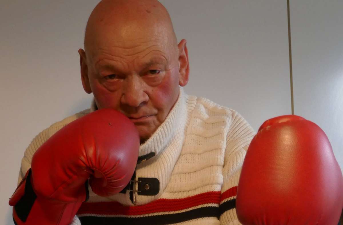 Seit dem 15. Lebensjahr ist er als Aktiver und Trainer dem Amateurboxen verbunden: Siegfried Rostek, der nunmehr seinen 80. Geburtstag begeht. Foto: Karl-Heinz Veit