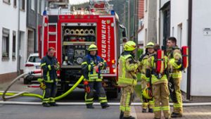 Einsatz in Gräfinau-Angstedt: Stroh in Scheune fängt Feuer