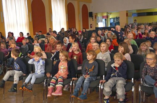 Die Kinder hatten Spaß an der Märchenaufführung in Martinroda. Foto: Karl-Heinz Veit