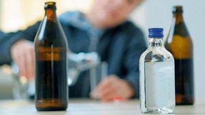 14-Jähriger mit Verdacht auf Alkoholvergiftung in Klinik