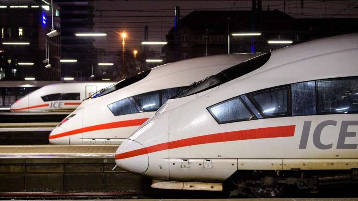 Thüringen: Notfall in Gotha: Reisende auf ICE-Strecke Frankfurt-Leipzig sitzen fest
