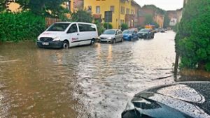 Land unter: Starkregen sorgte kurzzeitig für Überschwemmungen