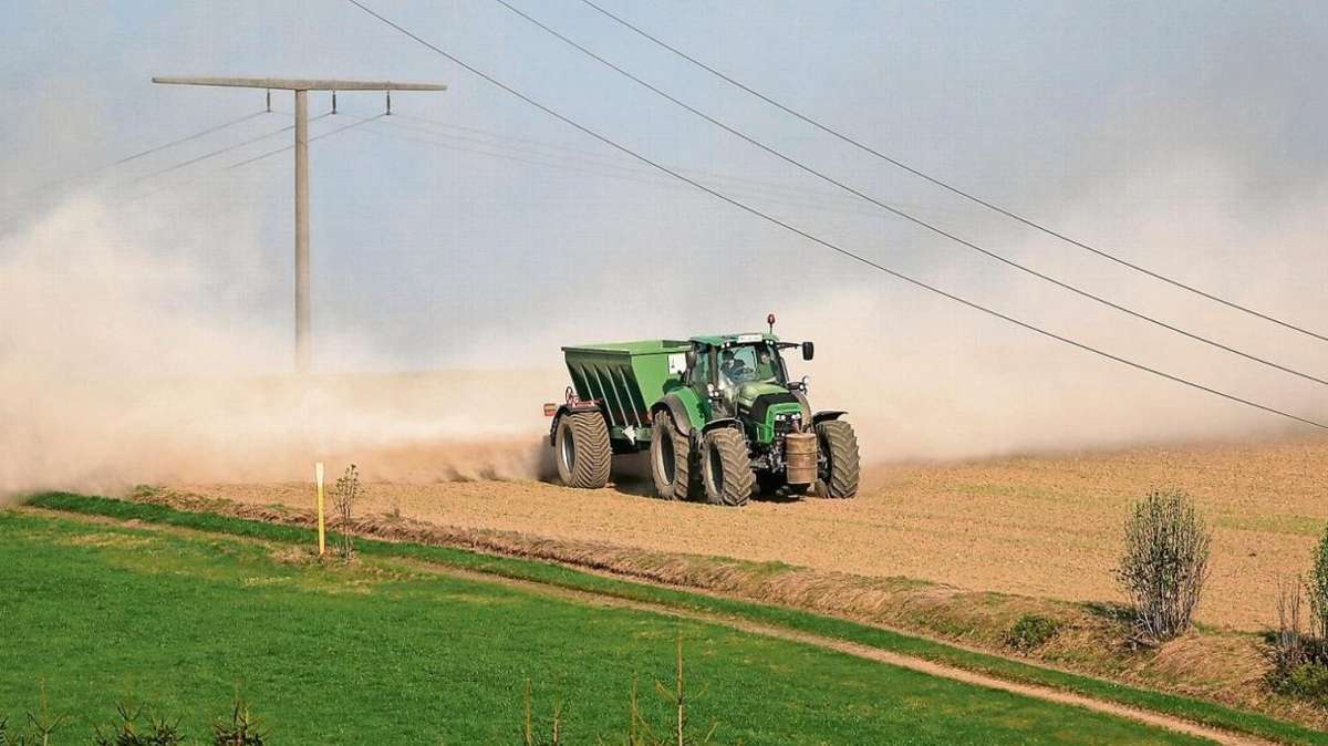 Wirtschaft: Anhaltende Trockenheit macht Bauern zu schaffen