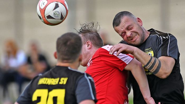 Fußball, Kreisoberliga Südthüringen: Abstiegsrunde: Die „volle Offensive“ nur auf einer Seite belohnt