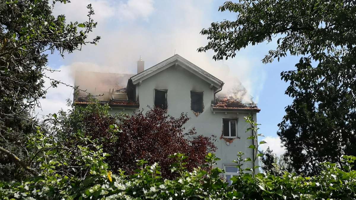 Thüringen: Nachbar rettet 92-jährige Frau aus brennendem Haus
