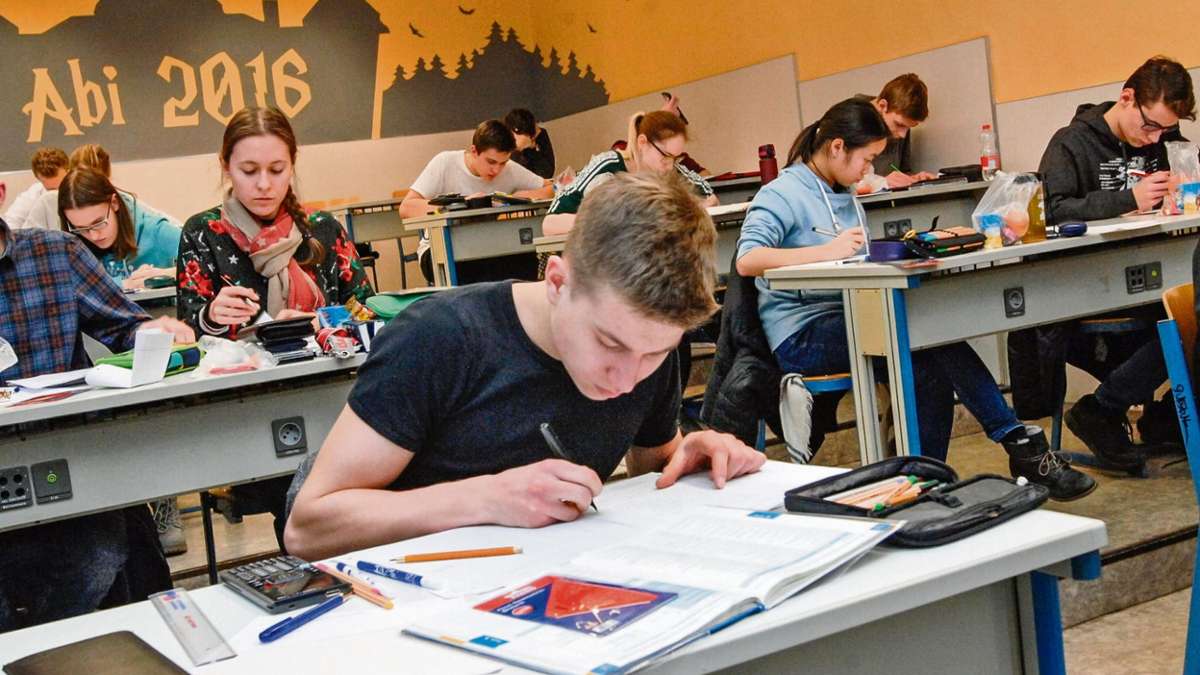 Ilmenau: Junge Physiker zieht es zur zweiten Olympiadenrunde nach Ilmenau