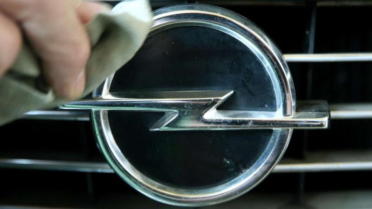 Wirtschaft: Experte: PSA wird Opel mit hohem Tempo sanieren