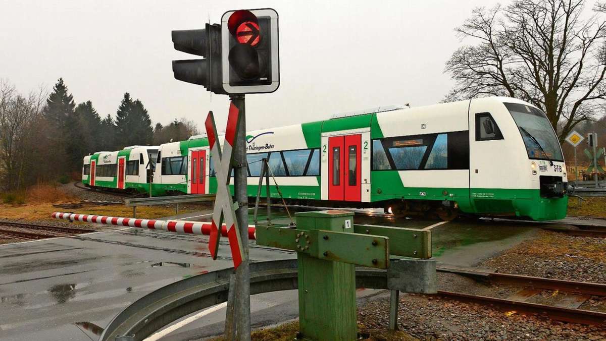 Sonneberg/Neuhaus: Bahn-Baumaßnahme kappt kurze Wege und erntet Protest
