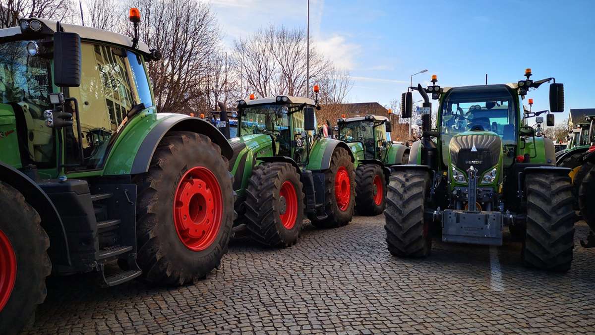 Thüringen: Traktoren vor dem Landtag - Hunderte bei Bauernprotest
