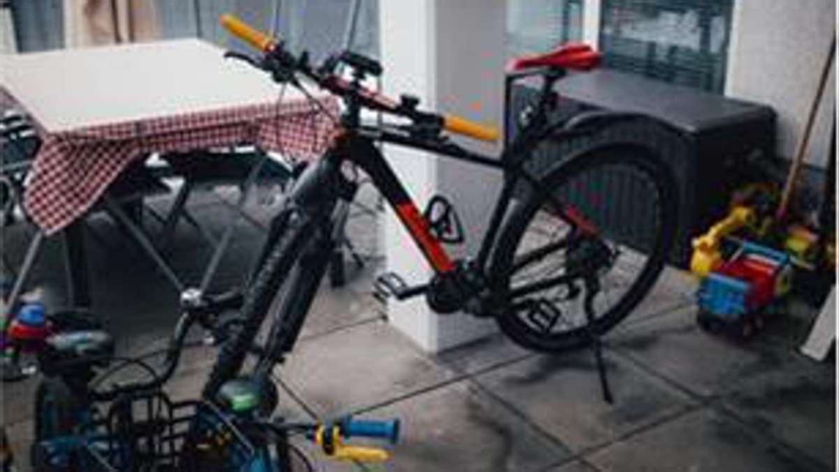 Dreiste Diebe: Fahrrad von Terrasse gestohlen