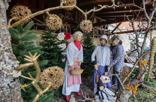 Nicht fehlen darf an den Weihnachtsmarkt-Tagen das Langewiesener Märchenland im Heinsehof. Foto: Evelyn Franke