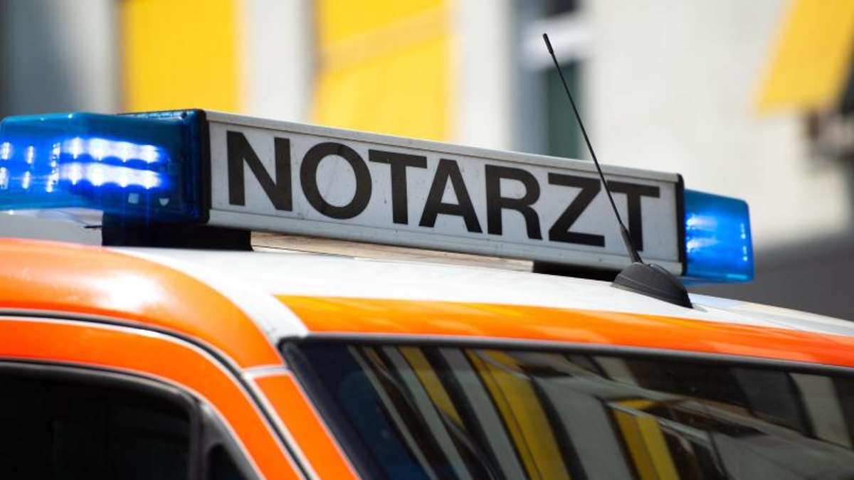 Thüringen: Tiefstehende Sonne: Unfall mit vier Verletzten und 15 000 Euro Schaden