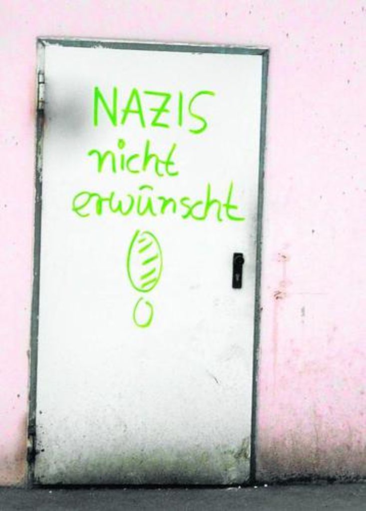Tür zu! Es gibt in Sonneberg auch Widerstand gegen Nazis.
