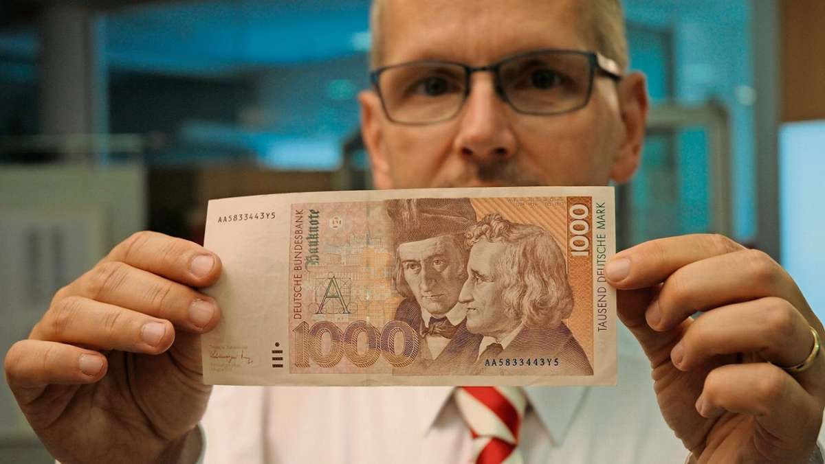 Thüringen: Erfurterin will gefälschte DM-Banknote umtauschen