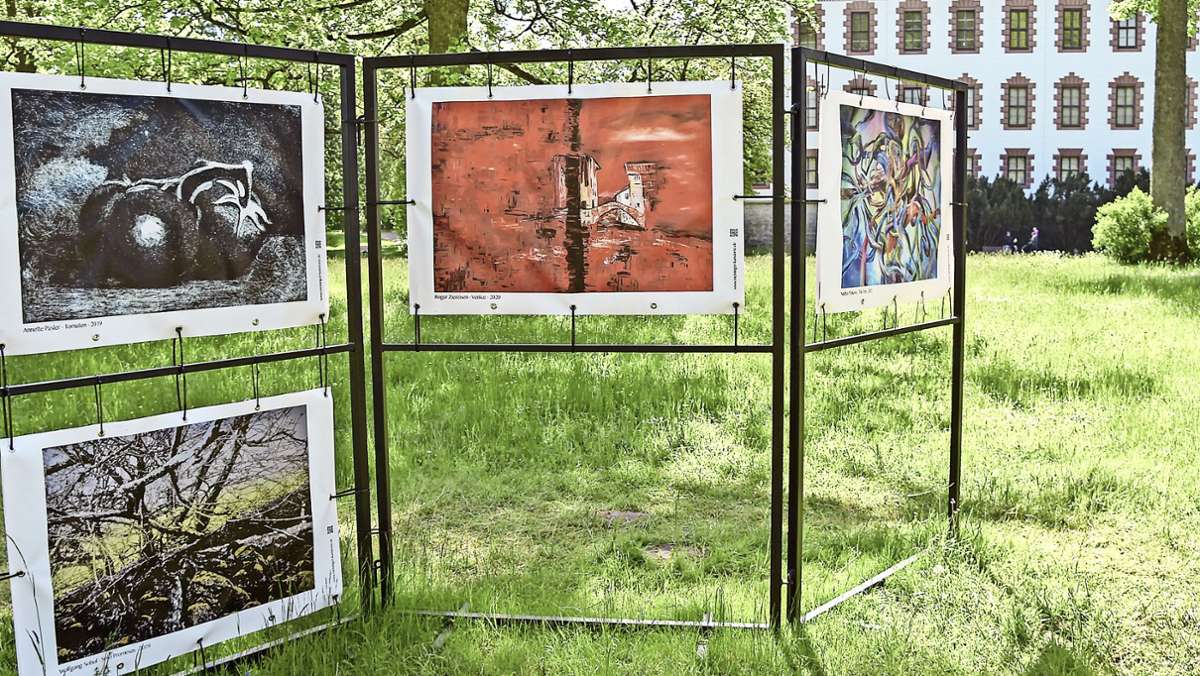 Meiningen: Kunst-Diebstahl im Schlosspark: Vier Bilder aus Rahmen getrennt