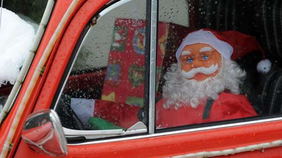 Bad Salzungen: Berauschter Weihnachtsmann überschlägt sich mit seinem Gefährt